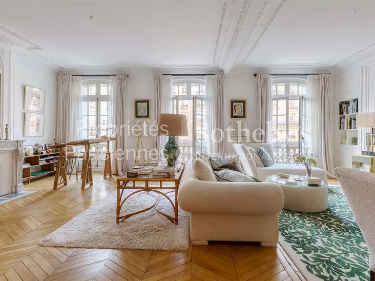 Appartement Paris 16e - 4 chambres - 231m²