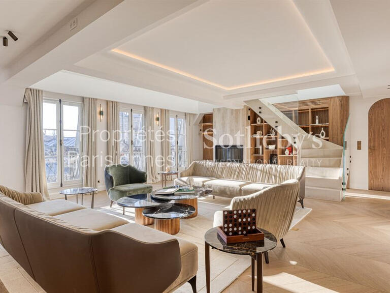 Appartement Paris 16e - 4 chambres - 267m²