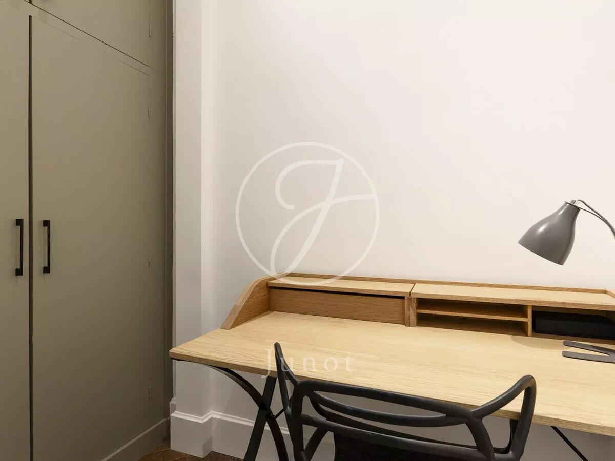 Apartment Paris 16e