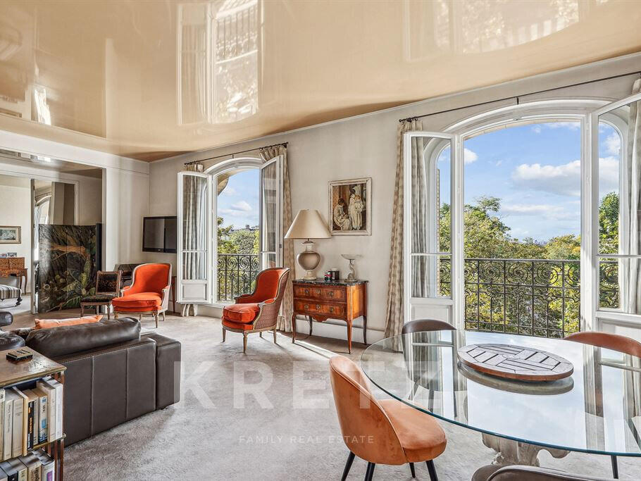 Apartment Paris 16e