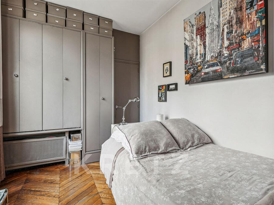 Apartment Paris 16e