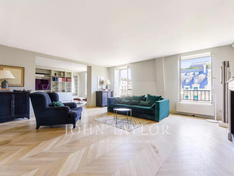 Appartement Paris 16e - 5 chambres - 244m²