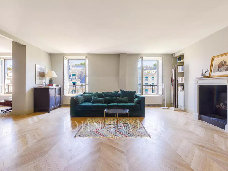 Appartement Paris 16e - 5 chambres - 244m²