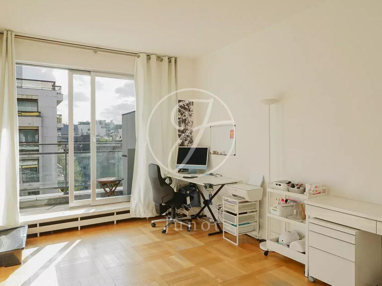 Appartement Paris 16e - 4 chambres - 122m²