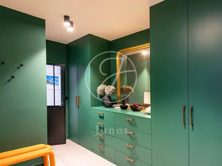 Appartement Paris 16e - 4 chambres - 146m²