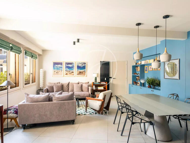 Appartement Paris 16e - 4 chambres - 146m²