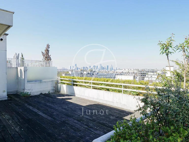Appartement Paris 16e - 2 chambres - 198m²