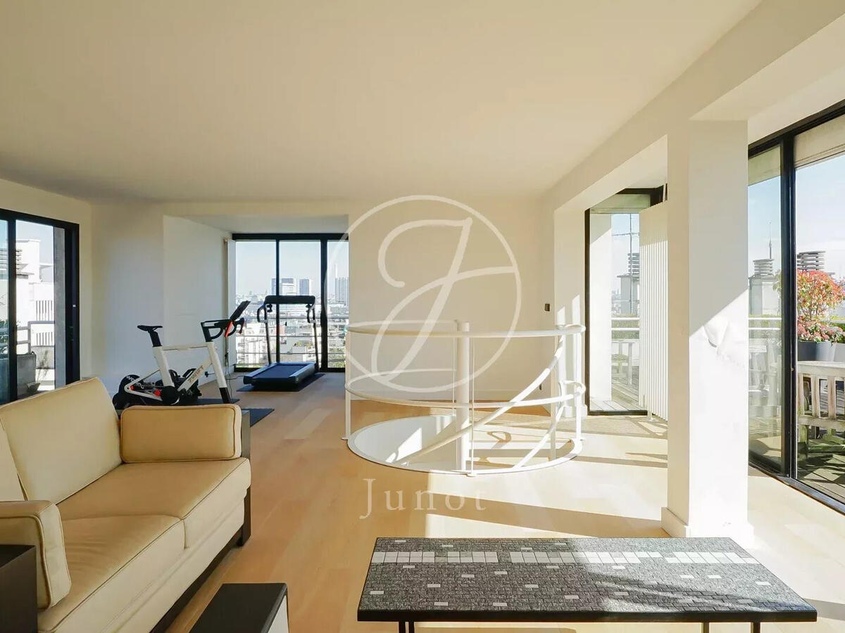Apartment Paris 16e