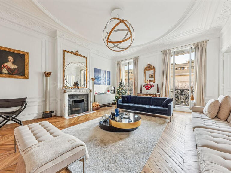 Appartement Paris 16e - 217m²