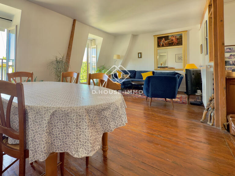 Appartement Paris 16e - 3 chambres - 88m²