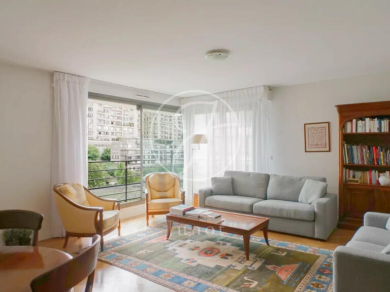 Appartement Paris 16e - 2 chambres - 94m²