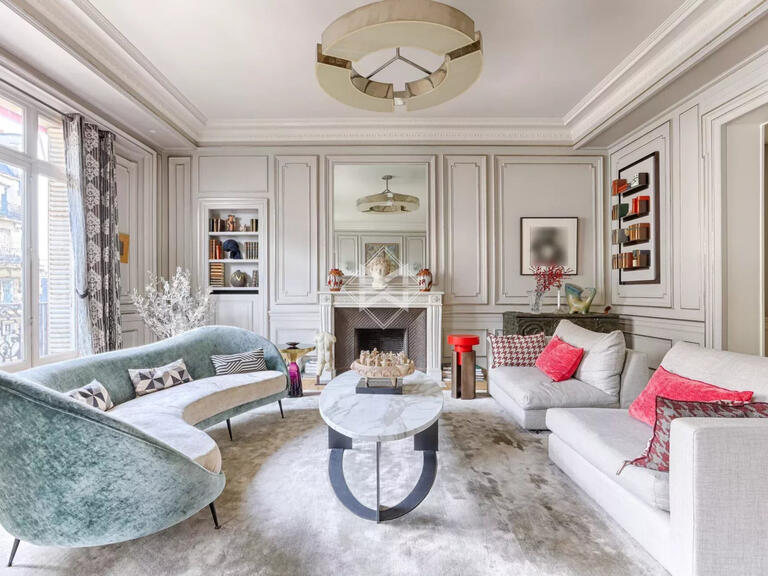 Appartement Paris 16e - 4 chambres - 251m²