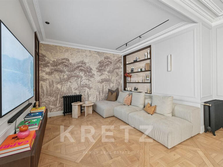 Apartment Paris 16e - 194m²