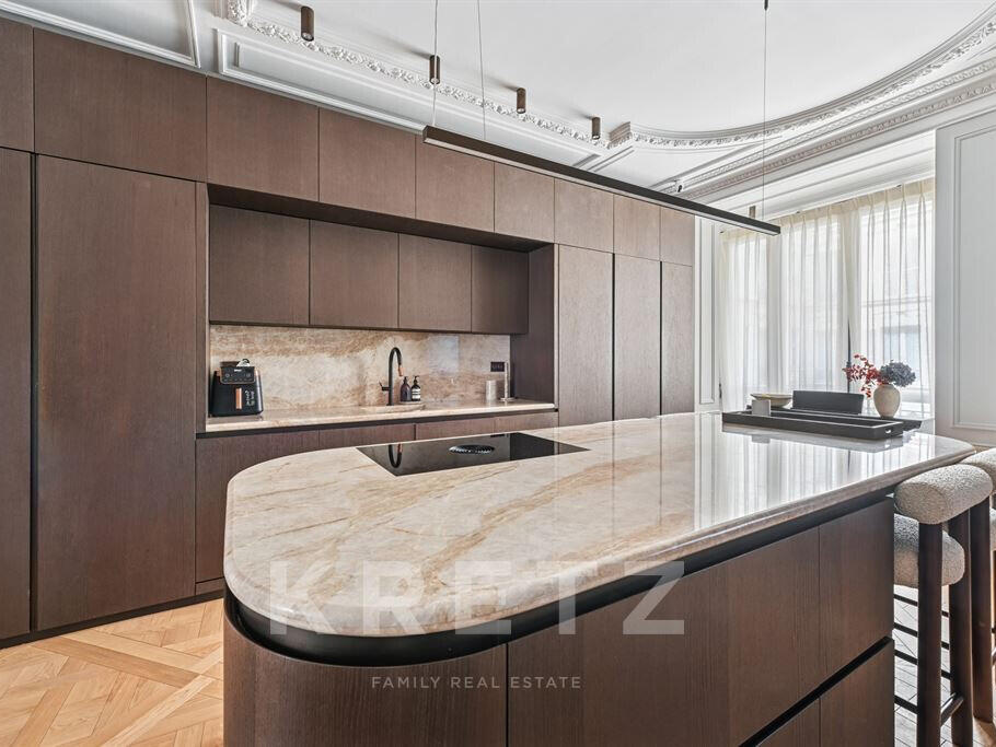 Apartment Paris 16e