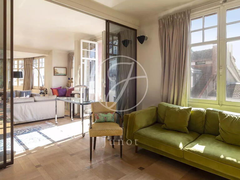 Apartment Paris 16e - 4 bedrooms - 183m²