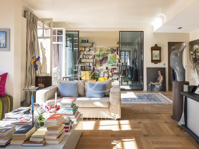 Apartment Paris 16e - 4 bedrooms - 183m²