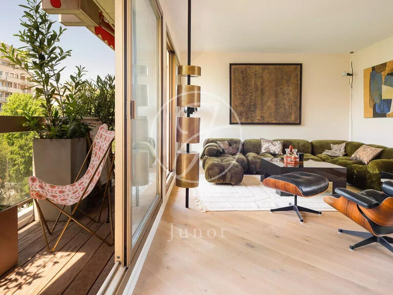 Apartment Paris 16e - 3 bedrooms - 147m²