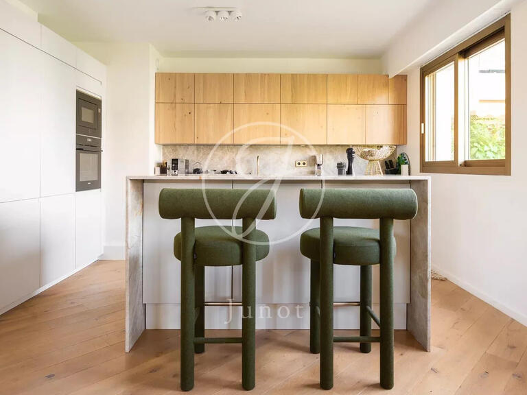 Apartment Paris 16e - 3 bedrooms - 147m²