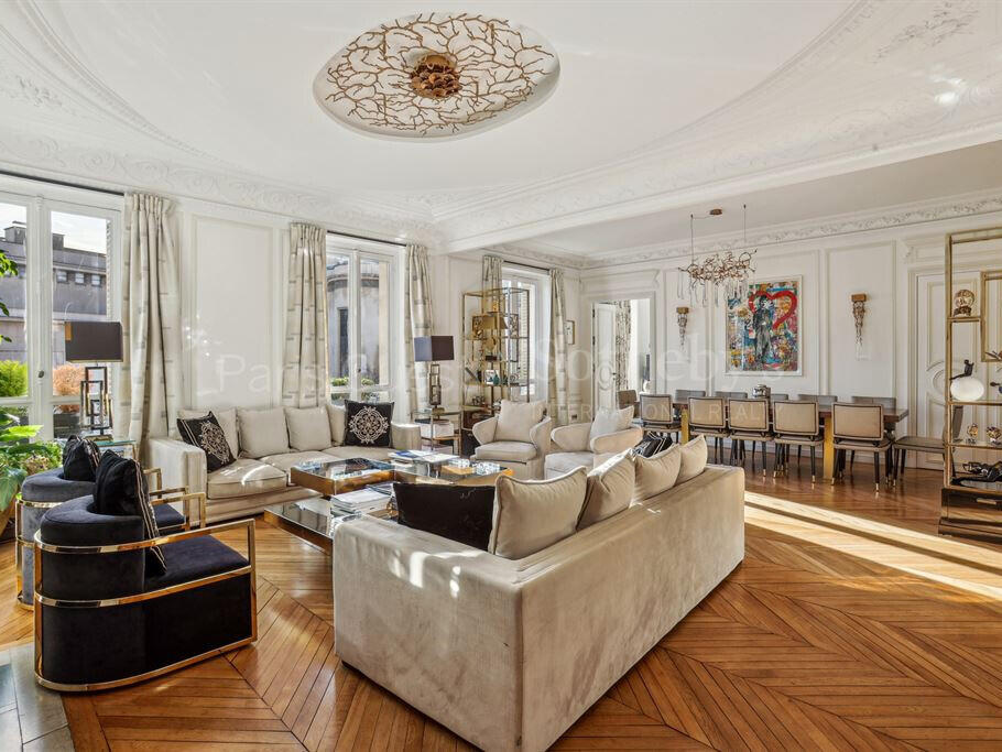 Apartment Paris 16e