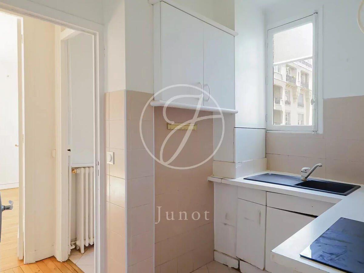 Apartment Paris 16e