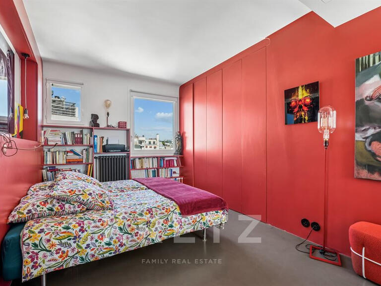 Appartement Paris 16e - 1 chambre - 120m²