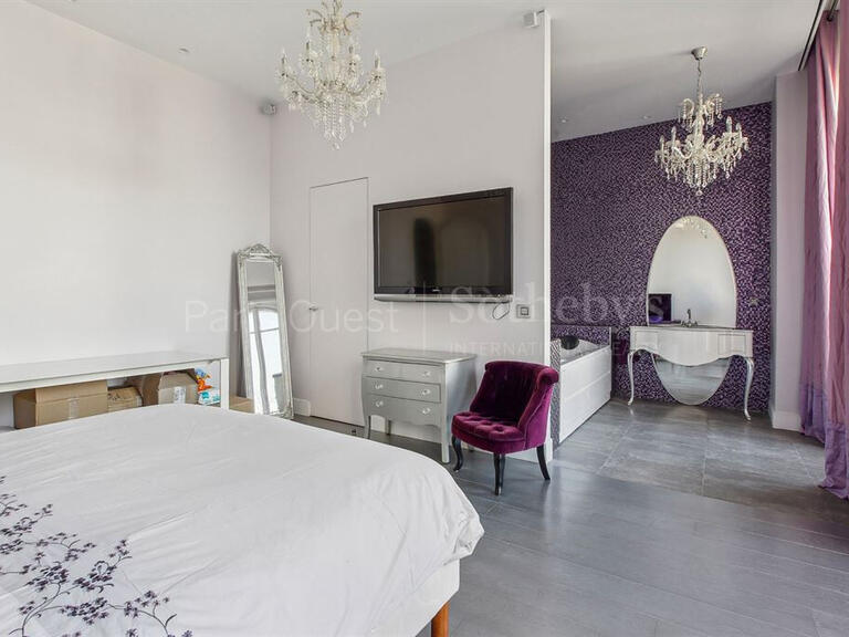 Appartement Paris 16e - 5 chambres - 368m²