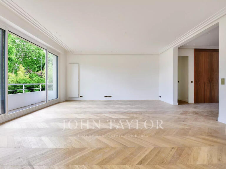 Apartment Paris 16e - 3 bedrooms - 163m²