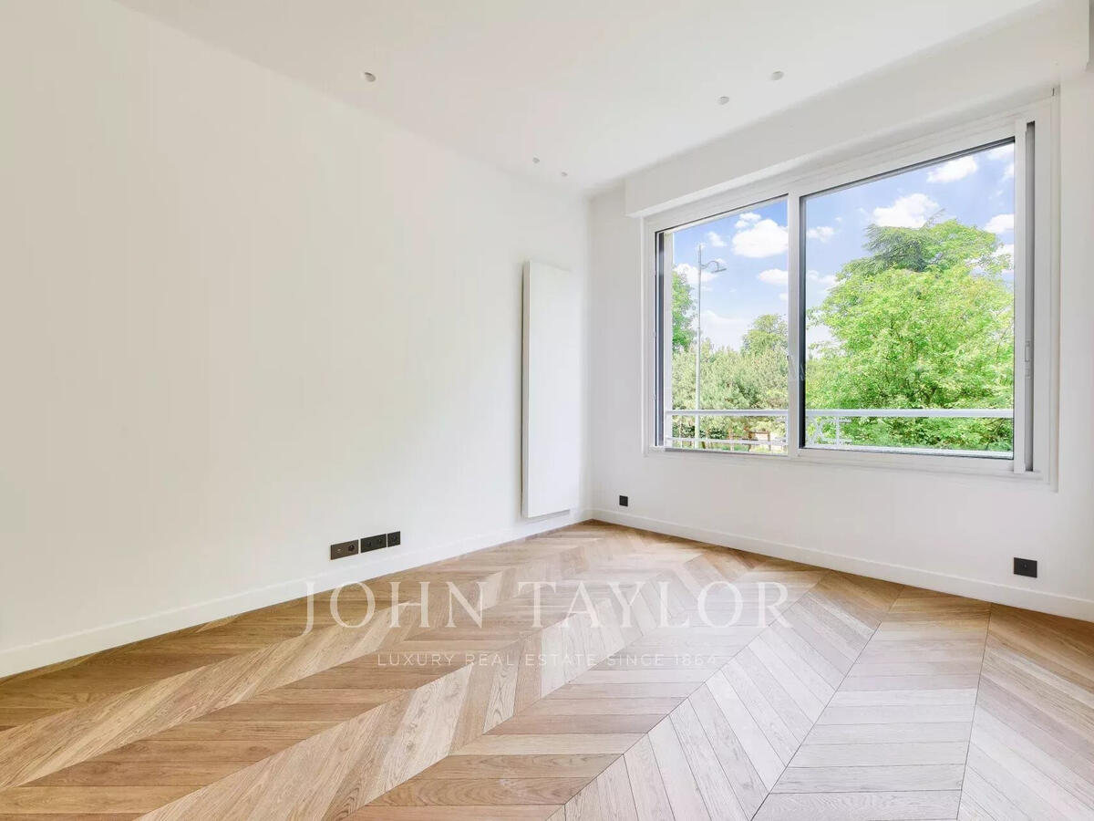 Apartment Paris 16e