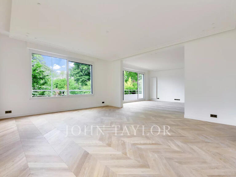 Apartment Paris 16e - 3 bedrooms - 163m²