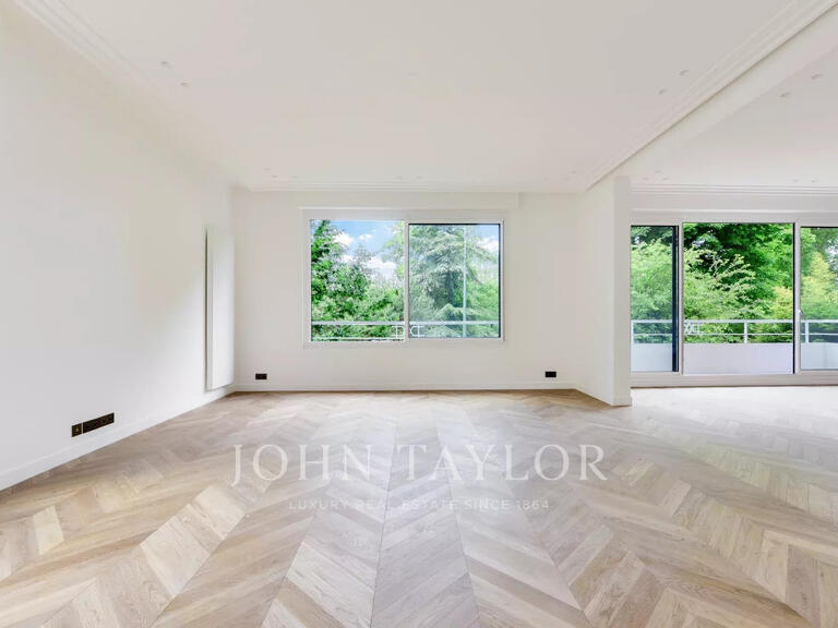Apartment Paris 16e - 3 bedrooms - 163m²