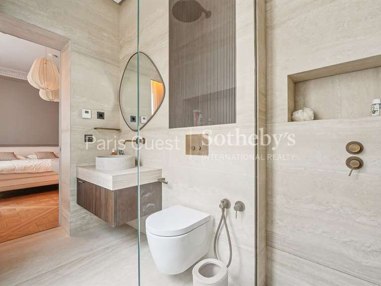 Apartment Paris 16e - 3 bedrooms - 194m²