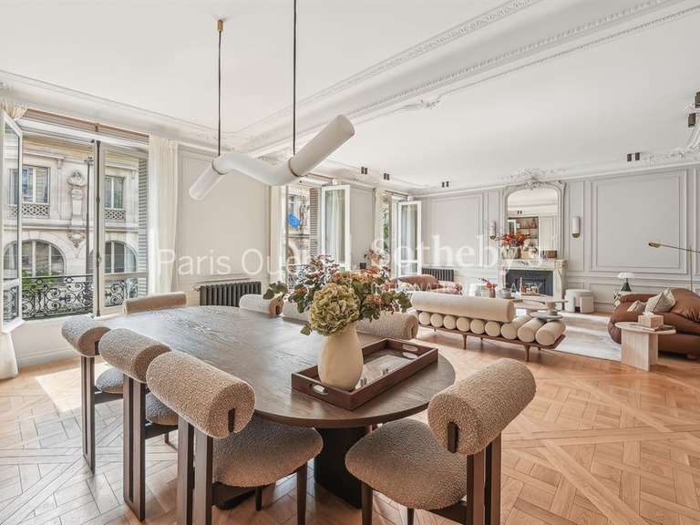 Apartment Paris 16e - 3 bedrooms - 194m²