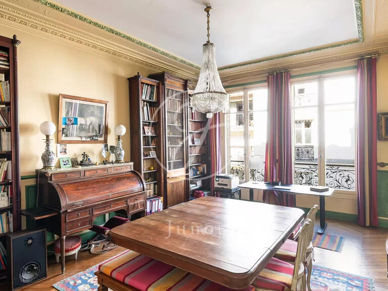 Apartment Paris 16e - 4 bedrooms - 199m²