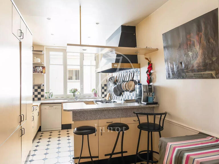 Apartment Paris 16e - 4 bedrooms - 199m²