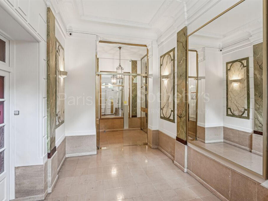 Apartment Paris 16e