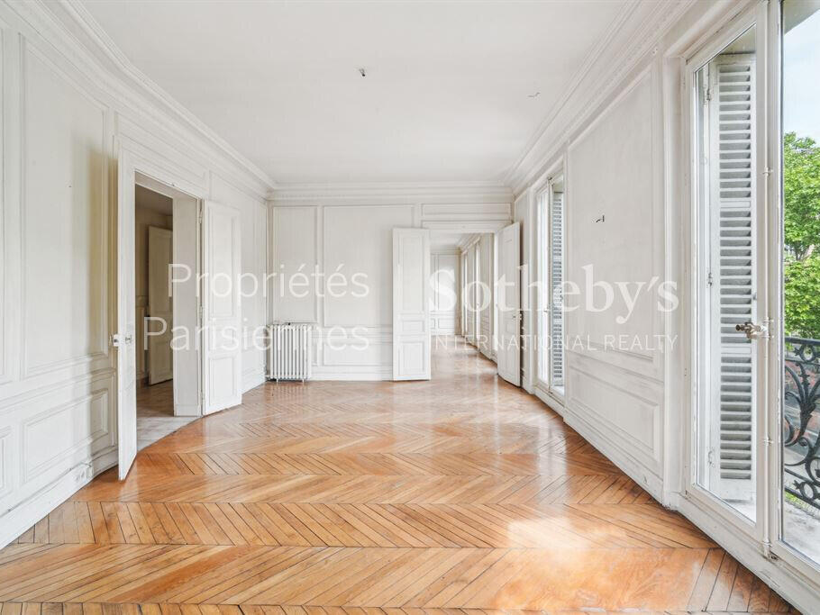 Apartment Paris 16e