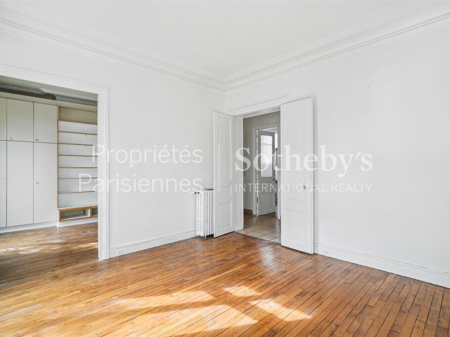 Apartment Paris 16e