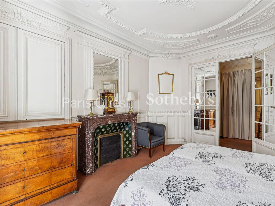 Apartment Paris 16e