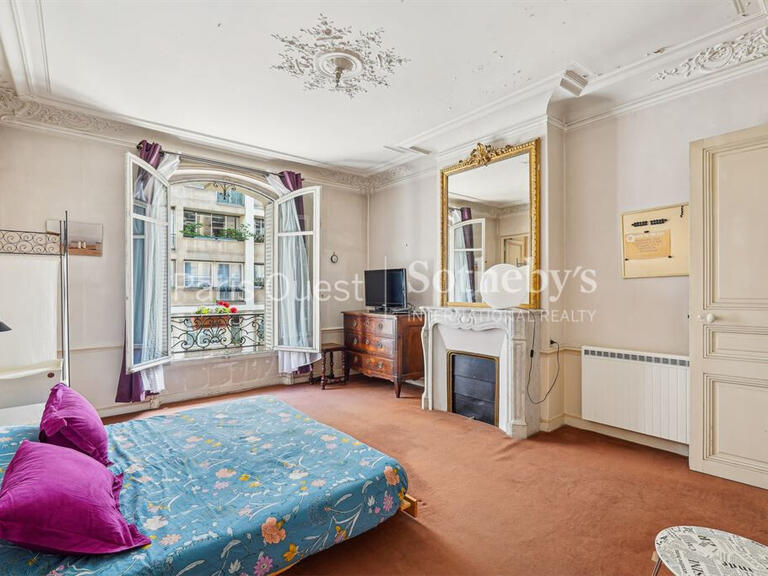 Appartement Paris 16e - 4 chambres - 126m²