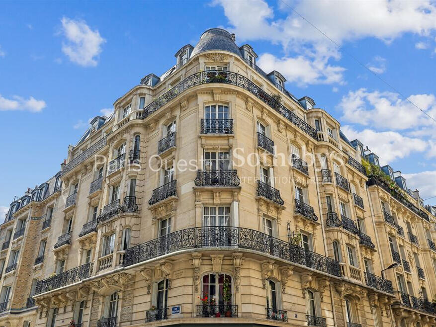 Apartment Paris 16e