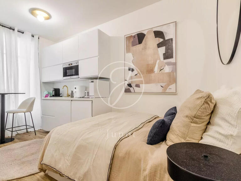Appartement Paris 16e - 13m²