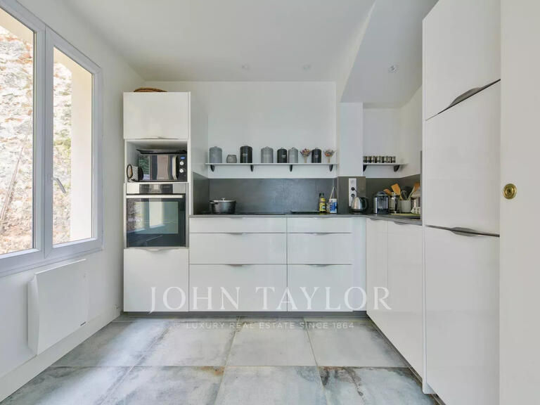 Appartement Paris 16e - 3 chambres - 203m²