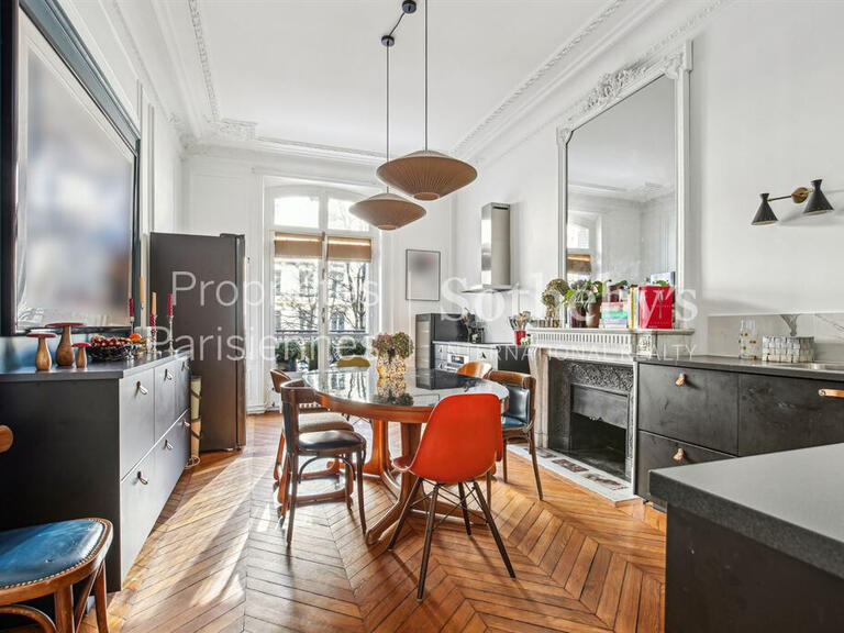 Appartement Paris 16e - 3 chambres - 182m²
