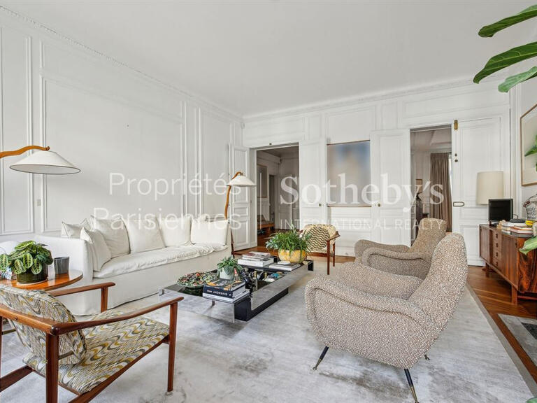 Appartement Paris 16e - 3 chambres - 182m²