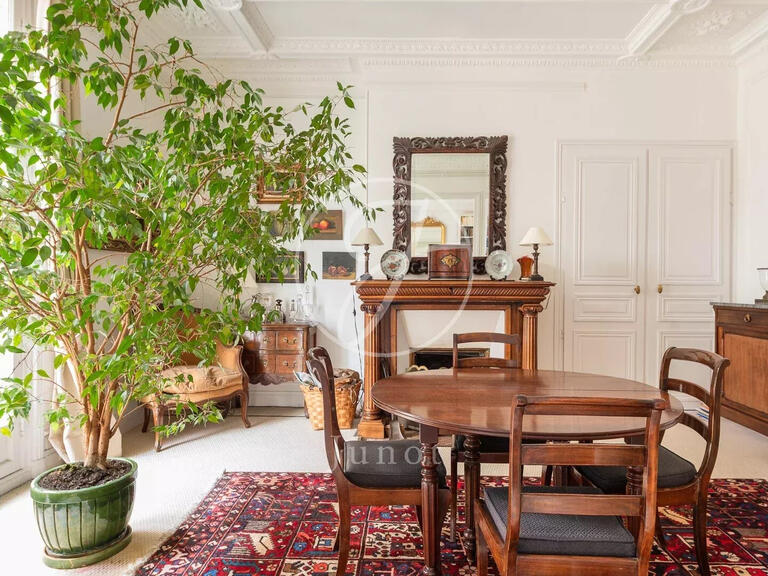 Appartement Paris 16e - 1 chambre - 90m²