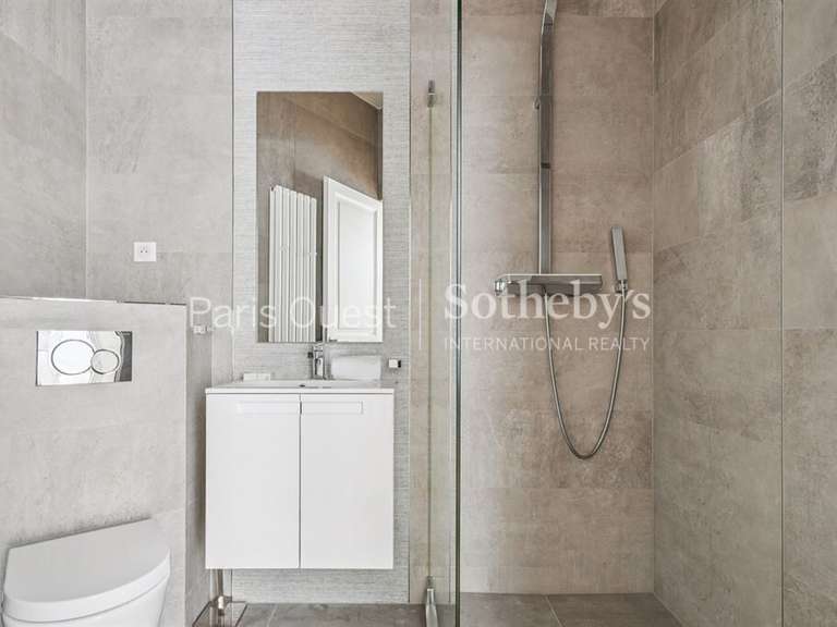Apartment Paris 16e - 6 bedrooms - 247m²