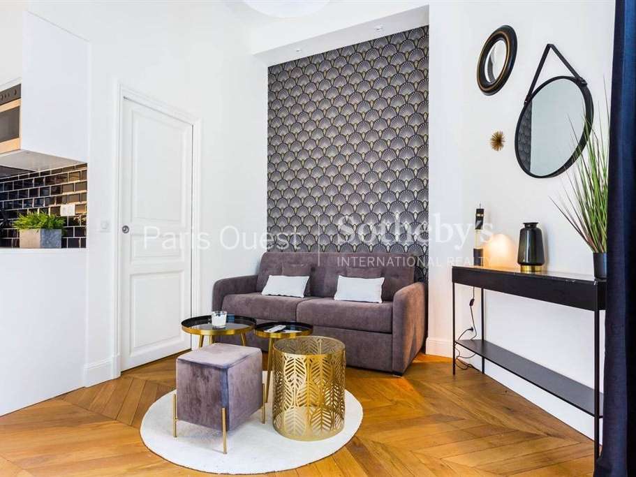 Apartment Paris 16e