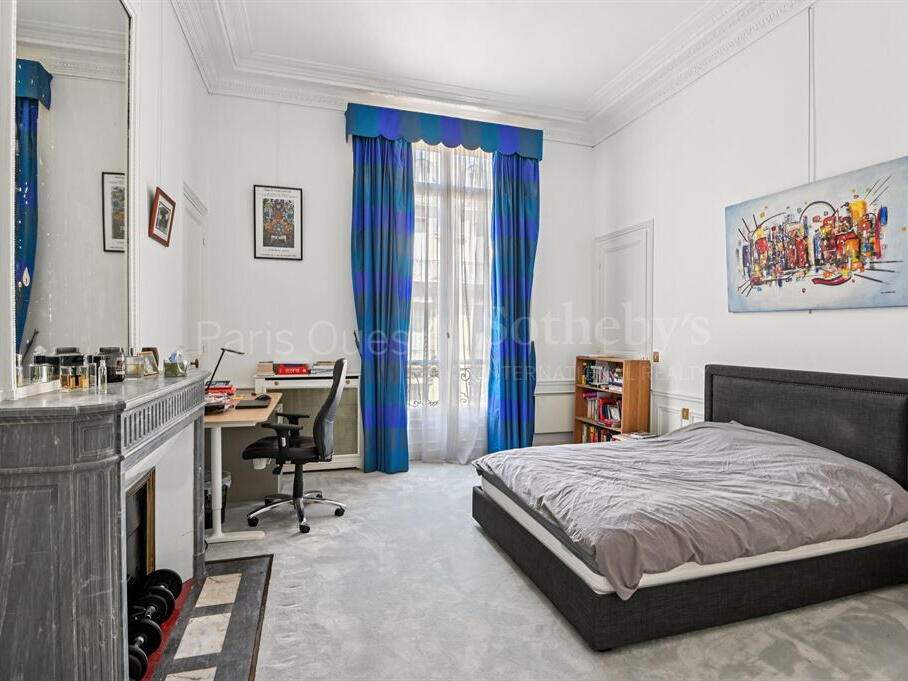 Apartment Paris 16e