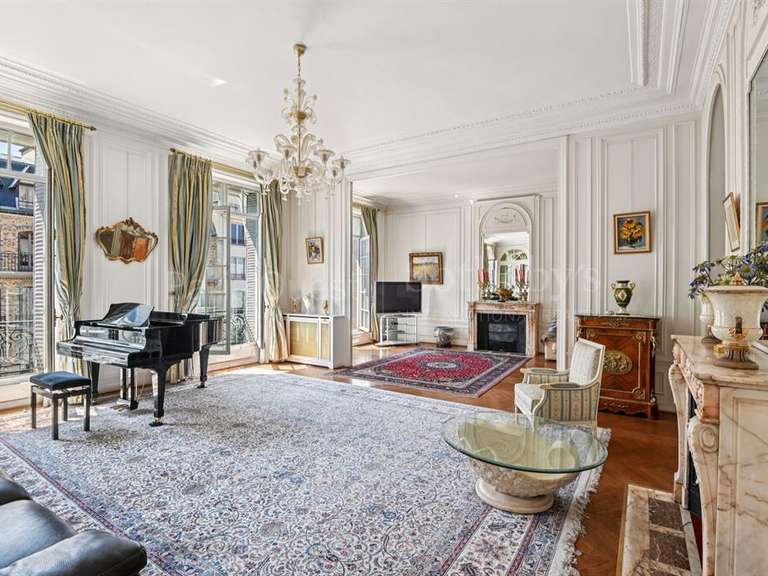 Apartment Paris 16e - 5 bedrooms - 355m²
