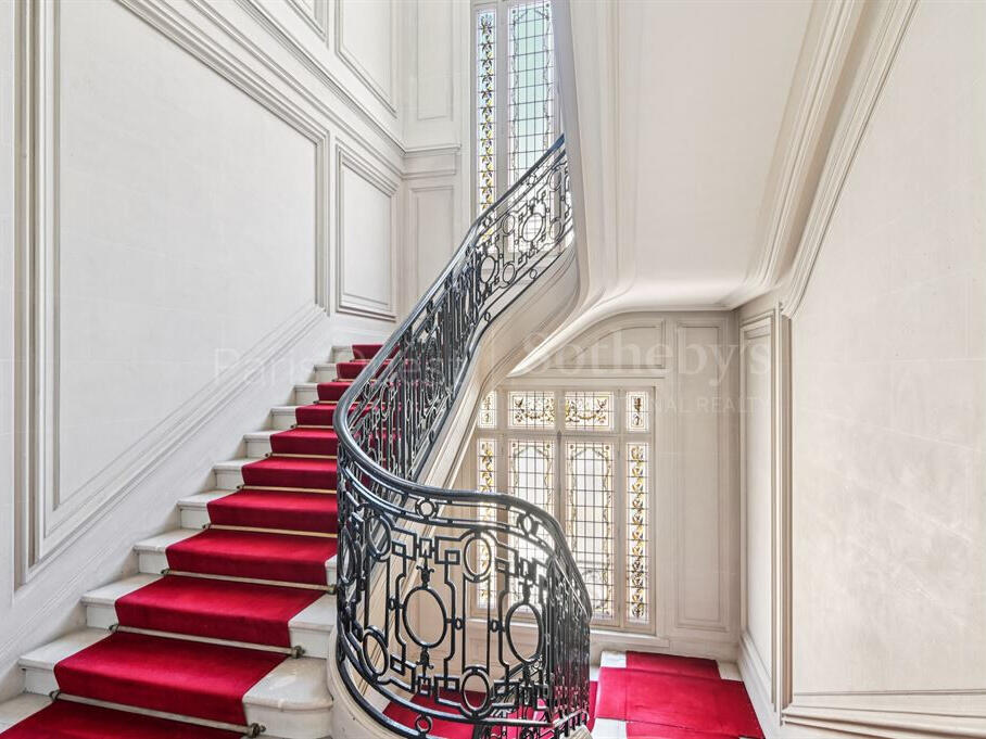 Apartment Paris 16e